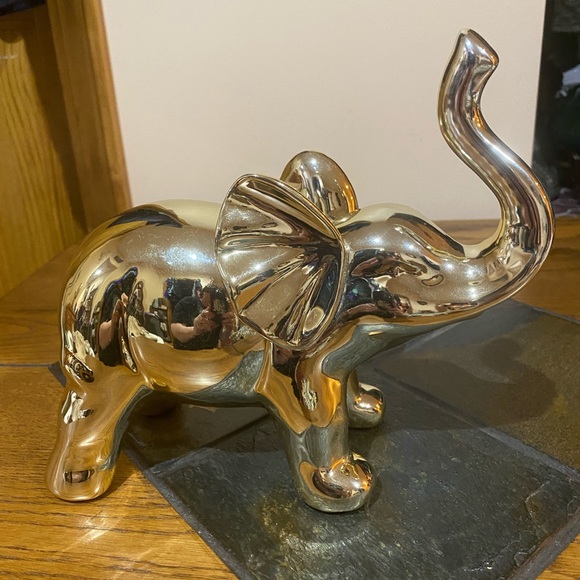 Elephant decor - Picture 1 of 4